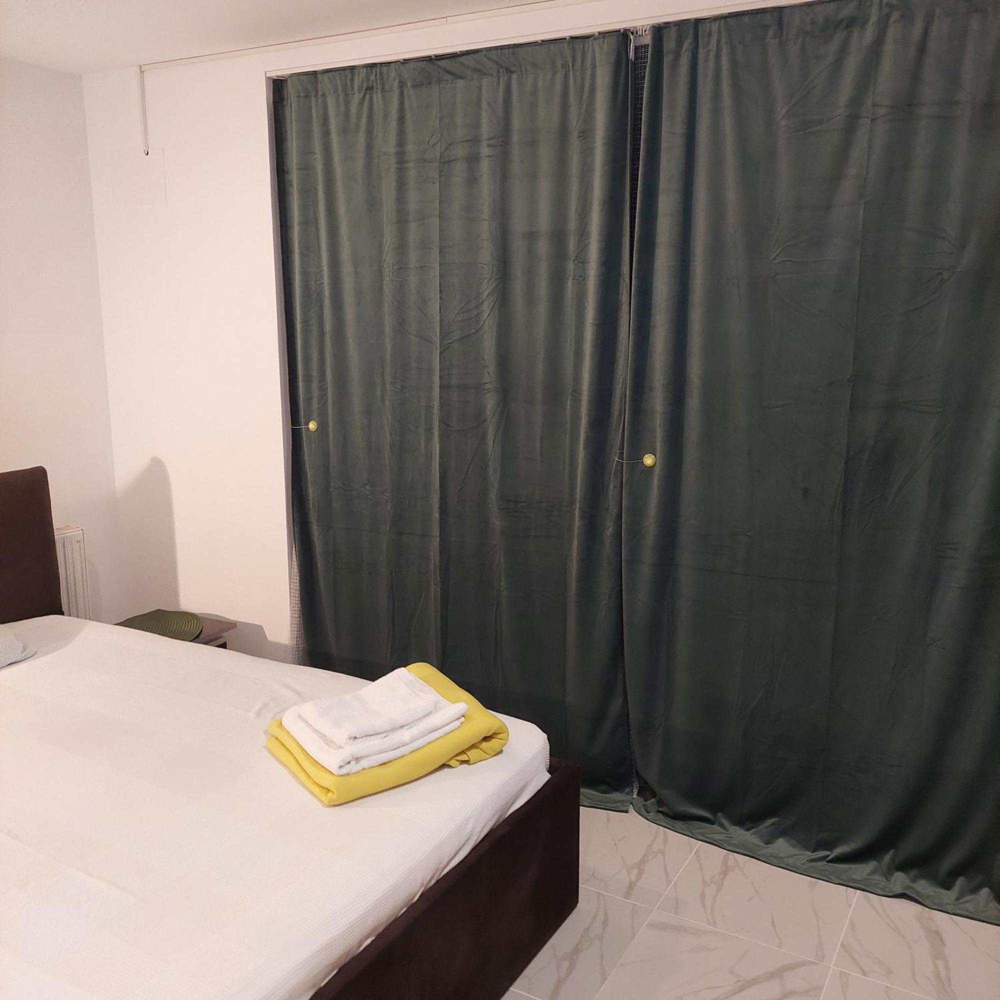 Amandalex Apartamento Călimăneşti Exterior foto